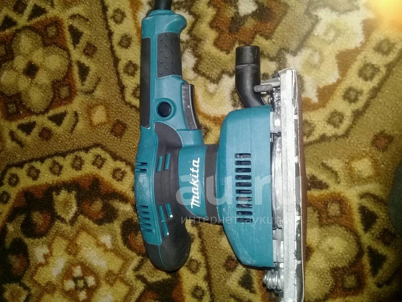 Makita BO3711 — купить в Красноярске. Состояние: Б/у. Электроинструмент на  интернет-аукционе Au.ru