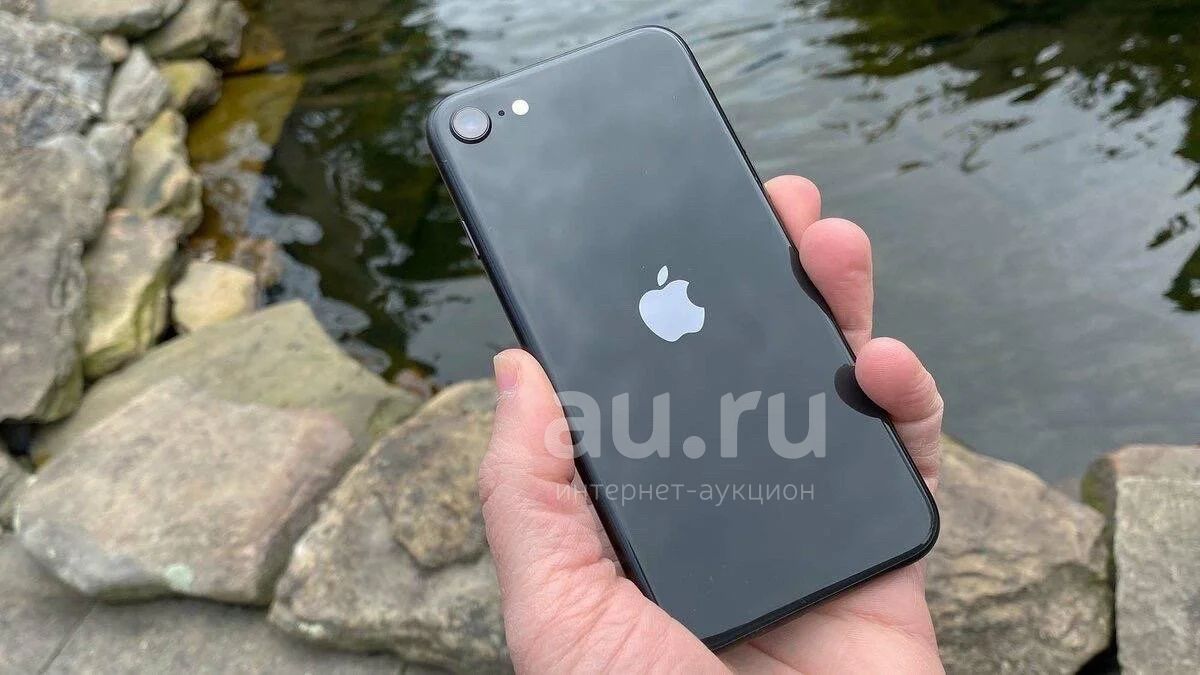 iPhone SE 20 — купить в Красноярске. Состояние: Новое. Смартфоны на  интернет-аукционе Au.ru