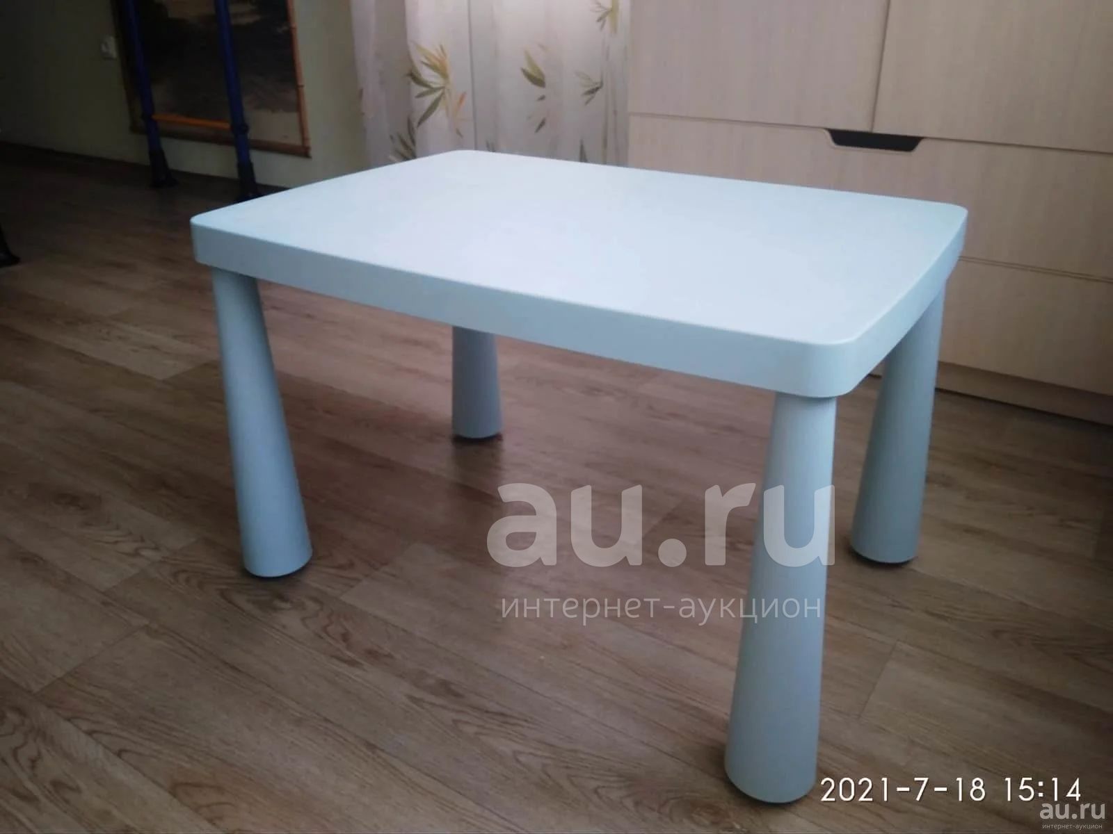 Стол маммут из ИКЕА — купить в Красноярске. Состояние: Б/у. Столики ...
