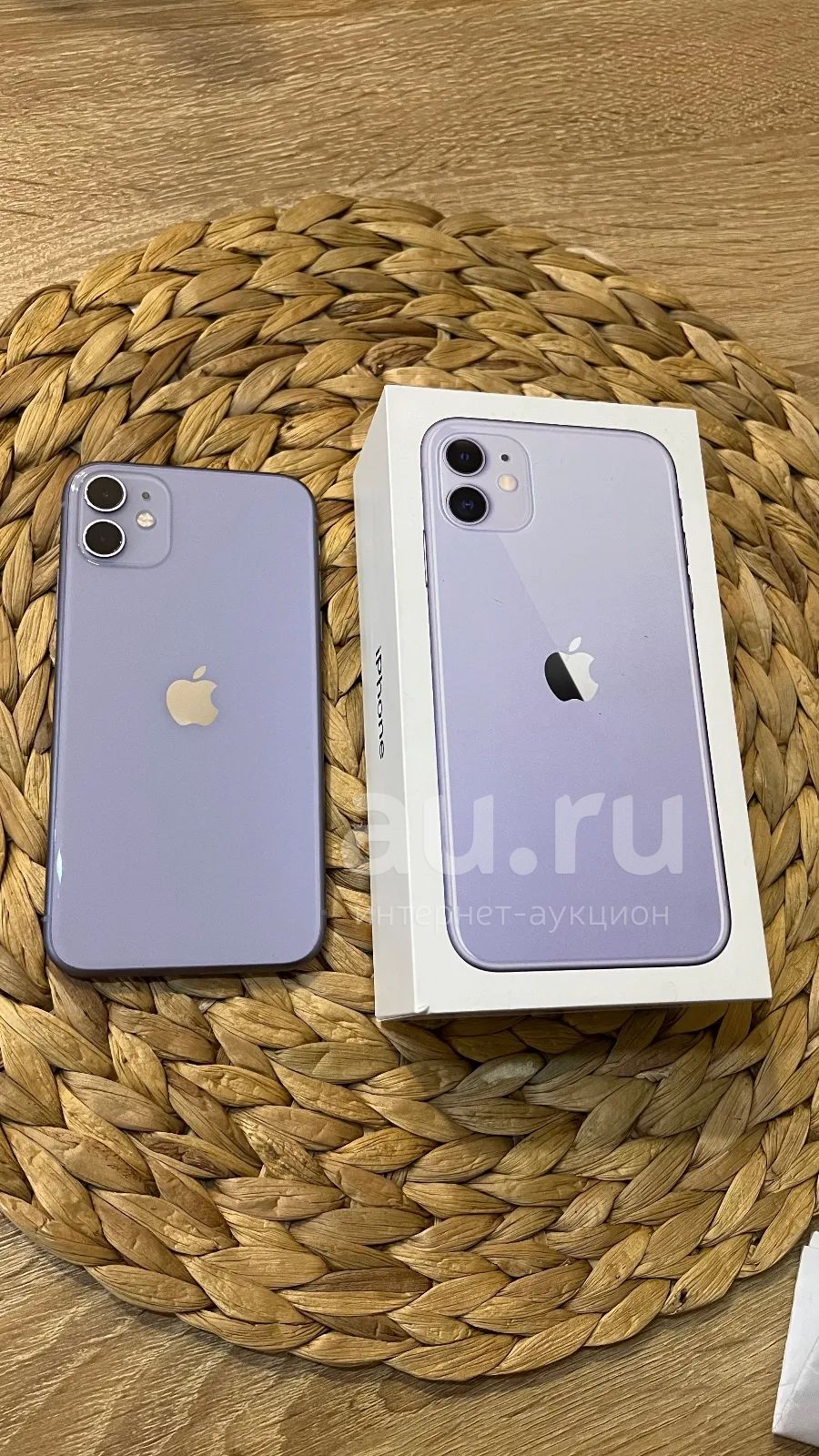 iPhone 11 128 gb — купить в Красноярске. Состояние: Б/у. Смартфоны на  интернет-аукционе Au.ru