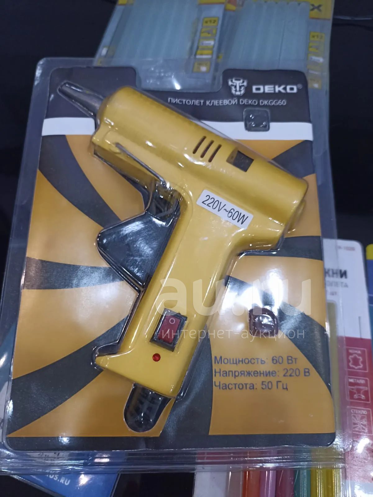 клеевой пистолет 60W +стержни 132(+2) штук — купить в Красноярске ...