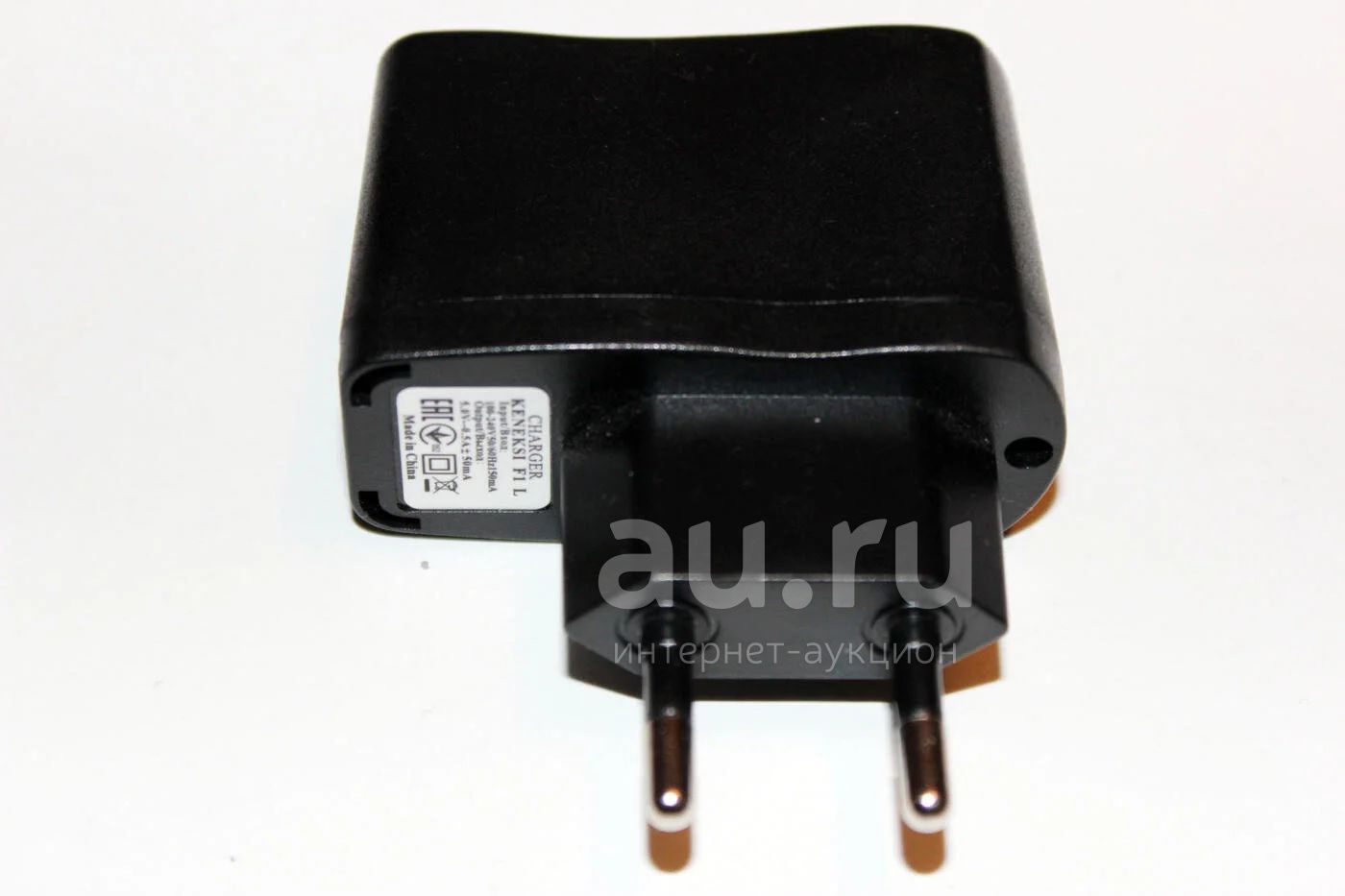 Зарядка телефонов USB Keneksi — купить в Красноярске. Состояние: Б/у. Зарядные  устройства, блоки питания, адаптеры сетевые для смартфонов на  интернет-аукционе Au.ru