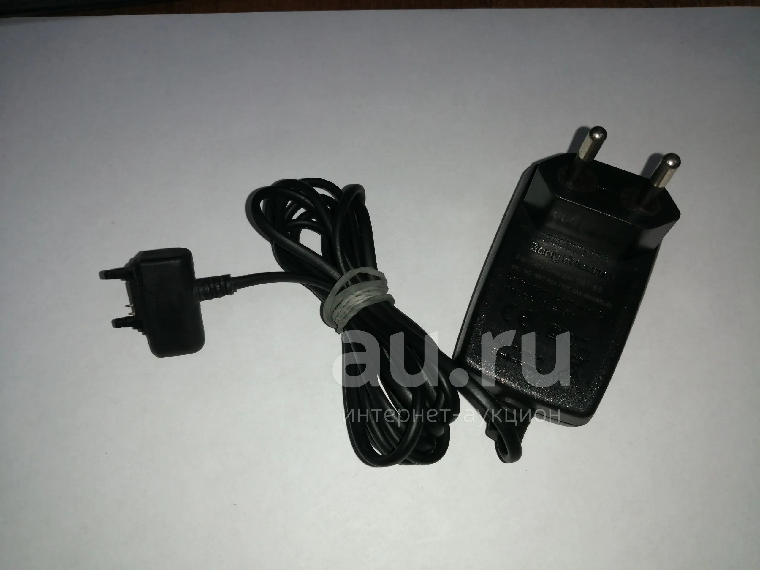 Зарядное Sony Ericsson K750 original новый — купить в Красноярске.  Состояние: Новое. Зарядные устройства, блоки питания, адаптеры сетевые для  смартфонов на интернет-аукционе Au.ru