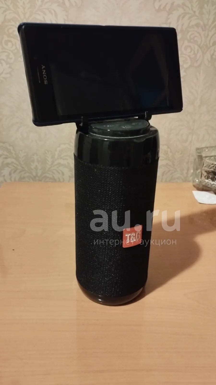 Колонка (не работает зарядка) — купить в Красноярске. Состояние: Б/у ...