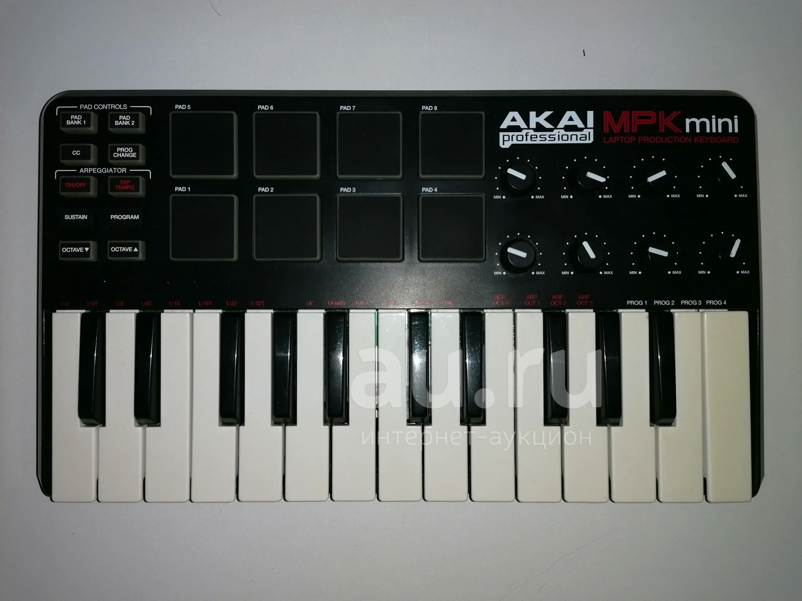 midi клавиатура Akai mpk mini — купить в Красноярске. Состояние: Б/у ...