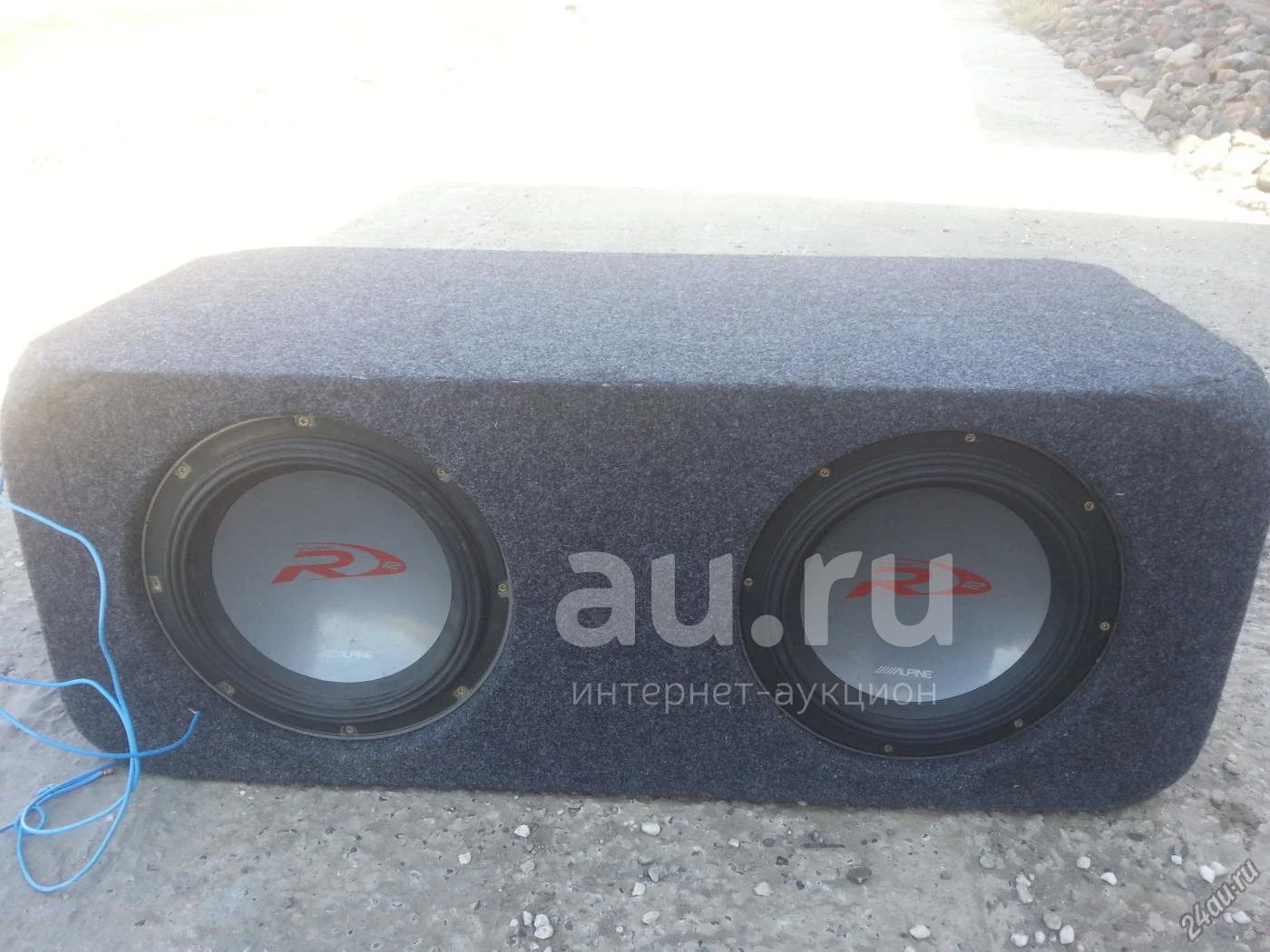 Сабвуфер Алпайн r12
