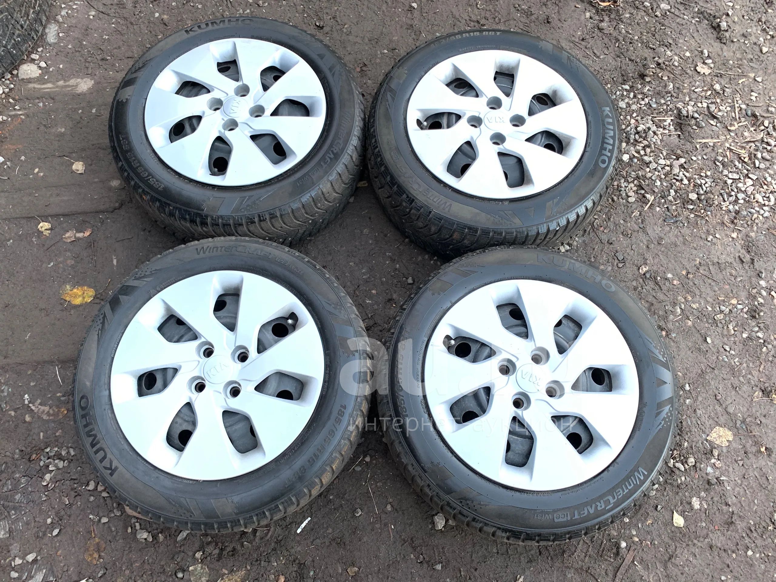 Оригинальные диски от КИА 15"4"100+колпаки оригинал комплект. — купить ...