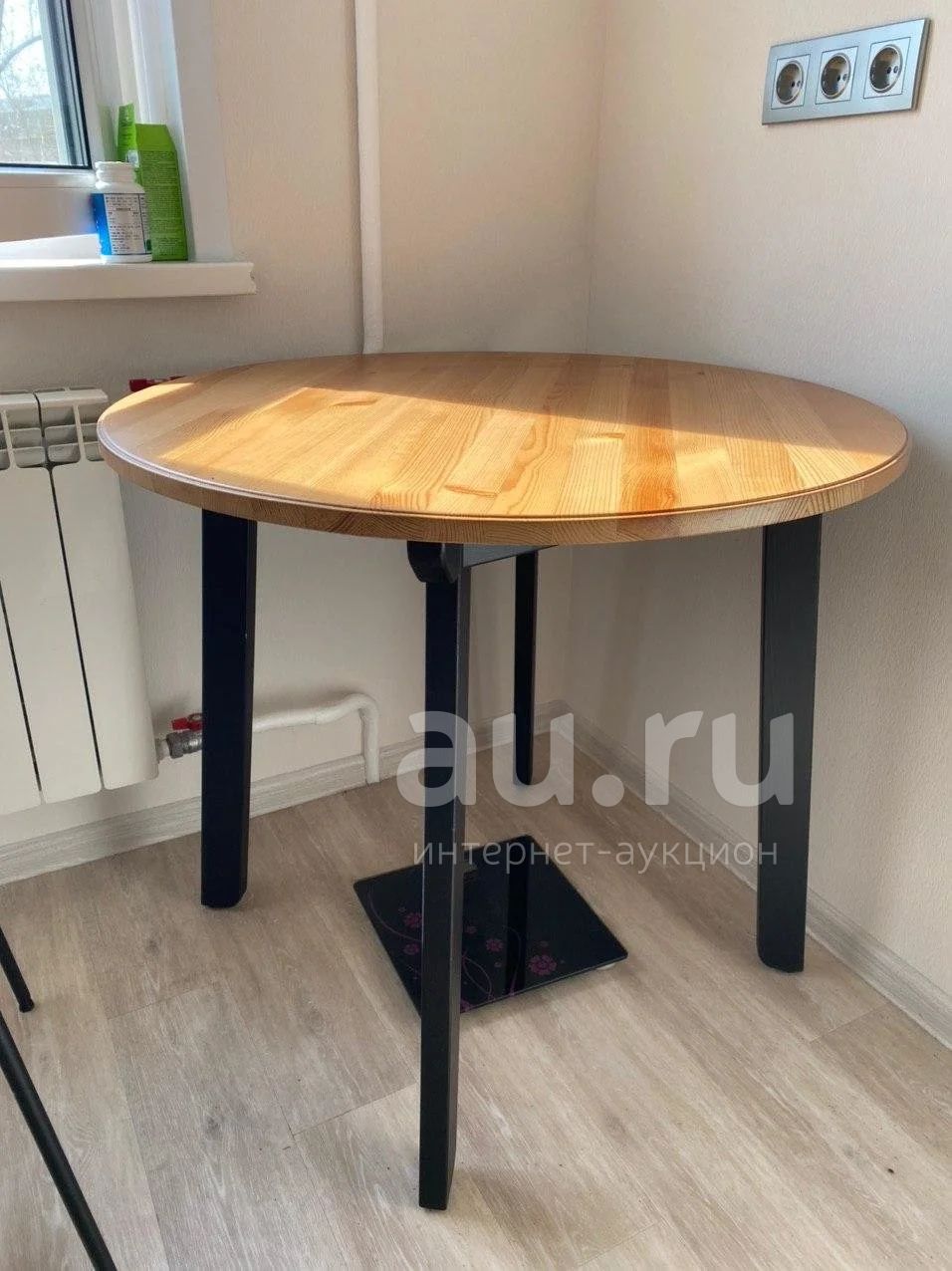 Круглый кухонный стол Икеа Гамларед — купить в Красноярске. Состояние ...
