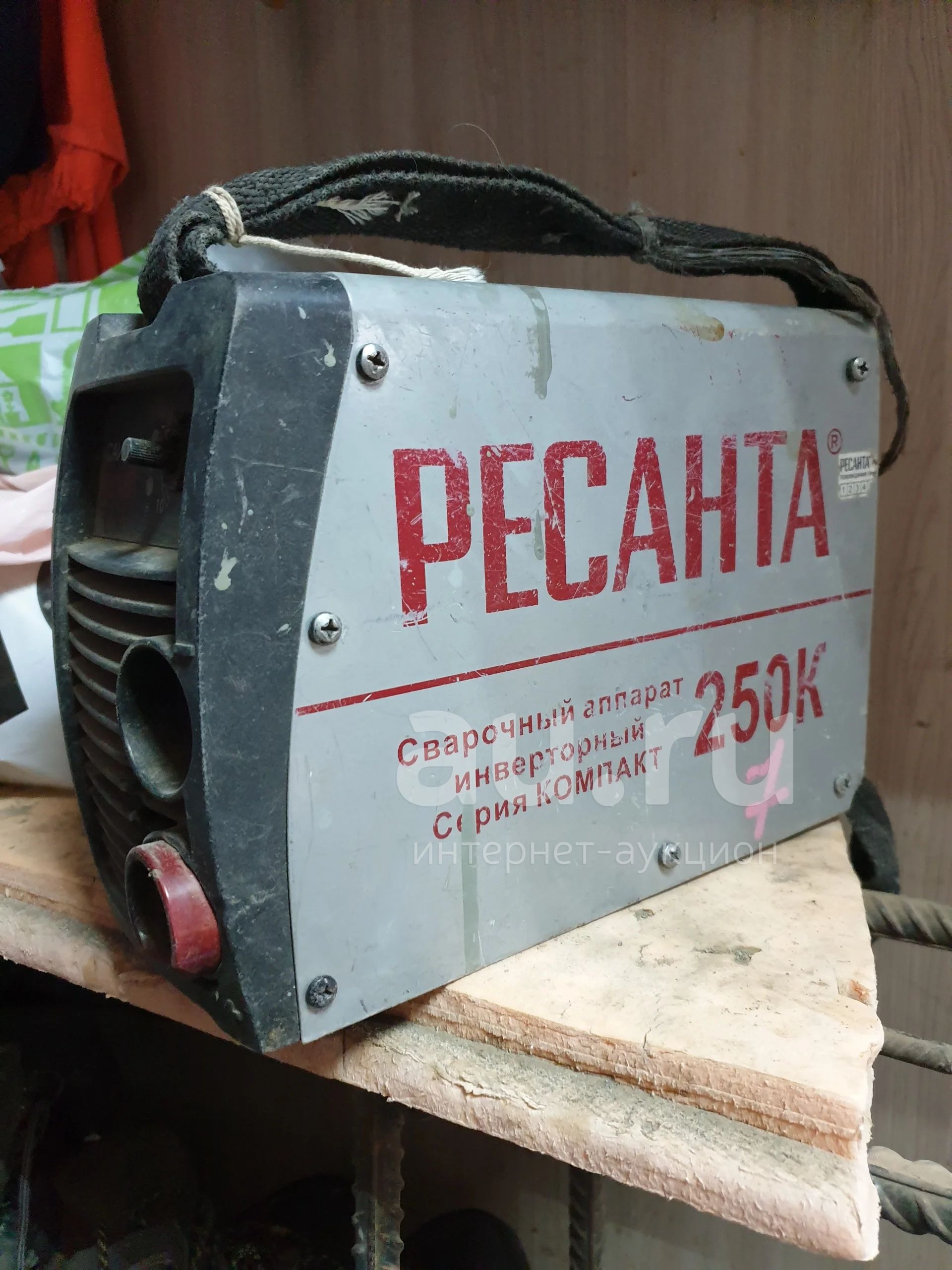 Сварочный аппарат Ресанта 250 — купить в Красноярске. Состояние ...
