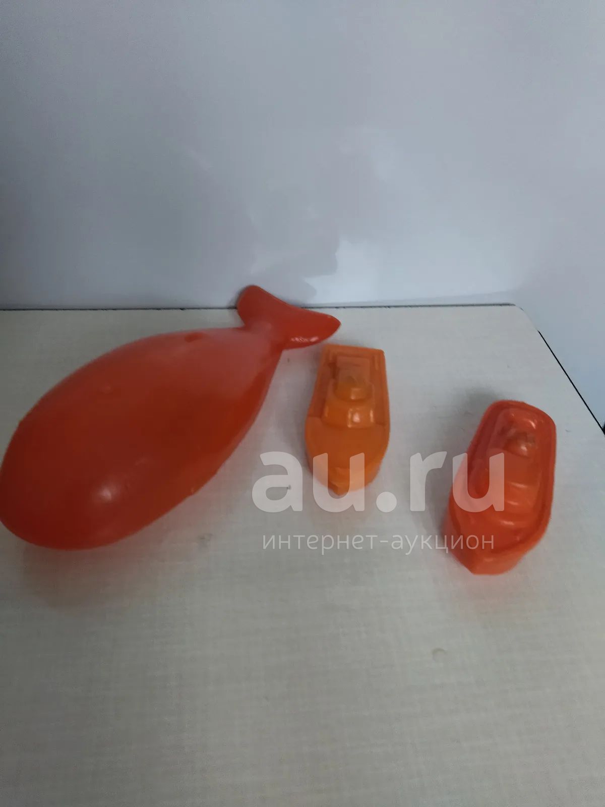 Игрушки кит и катера — купить в Красноярске. Состояние: Б/у. Игрушки ...
