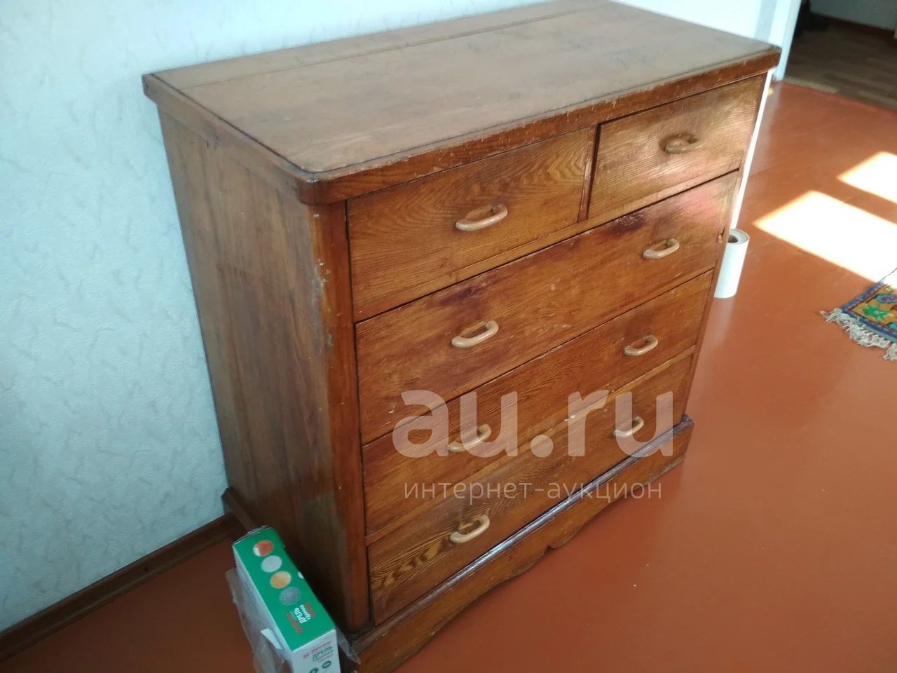 Продам комод СССР закругленные углы