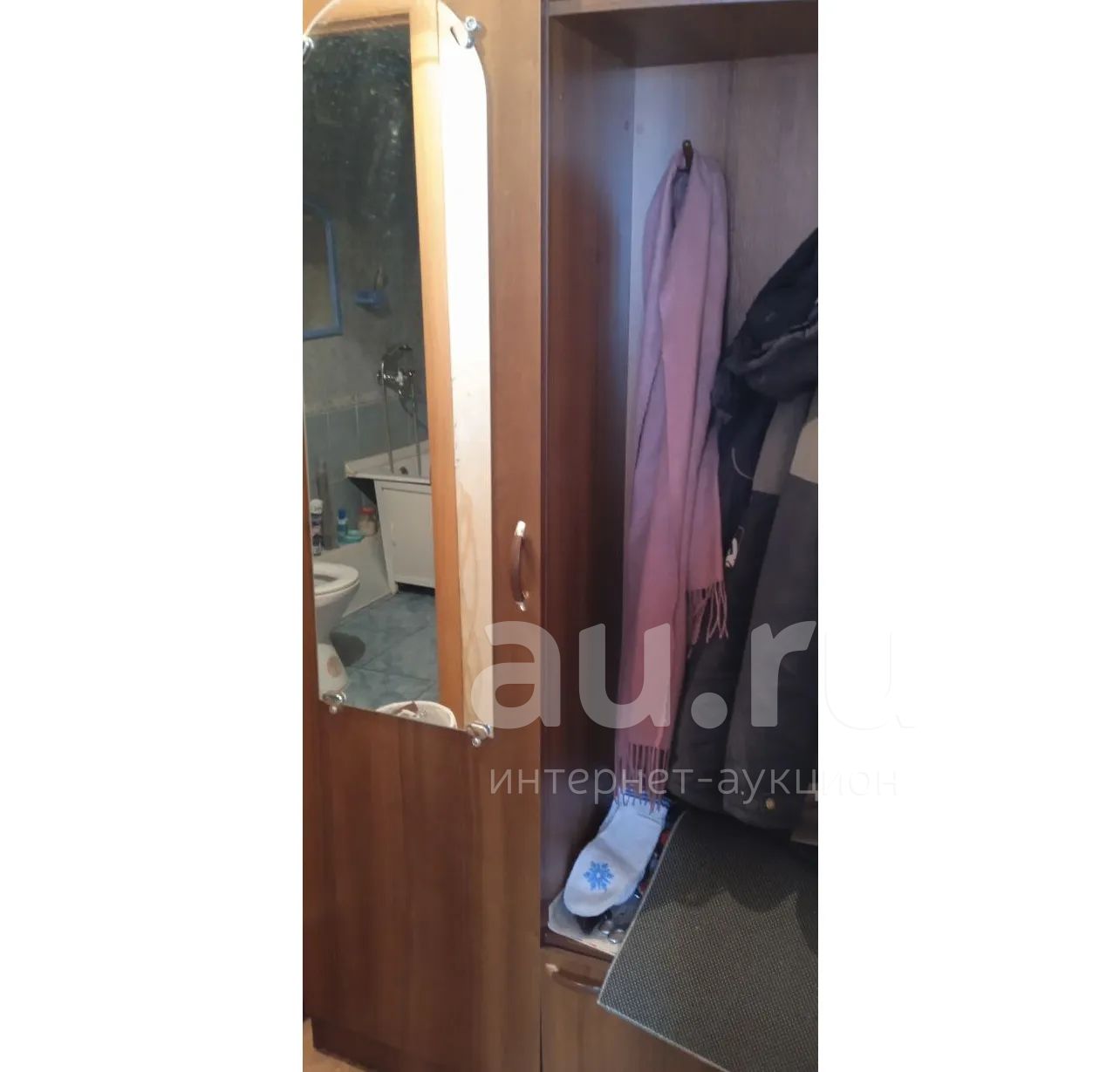 прихожая — купить в Красноярске. Состояние: Б/у. Прихожие, гардеробные ...
