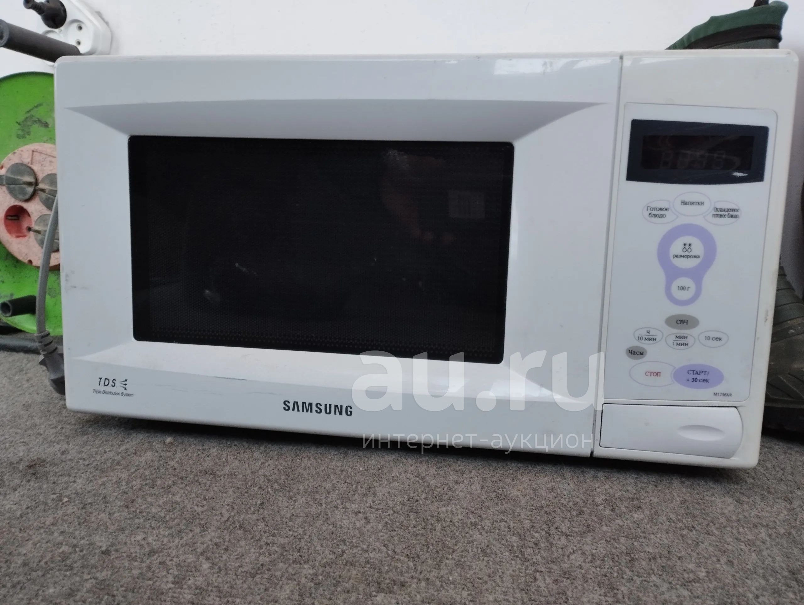 Микроволновая печь Samsung — купить в Красноярске. Состояние ...