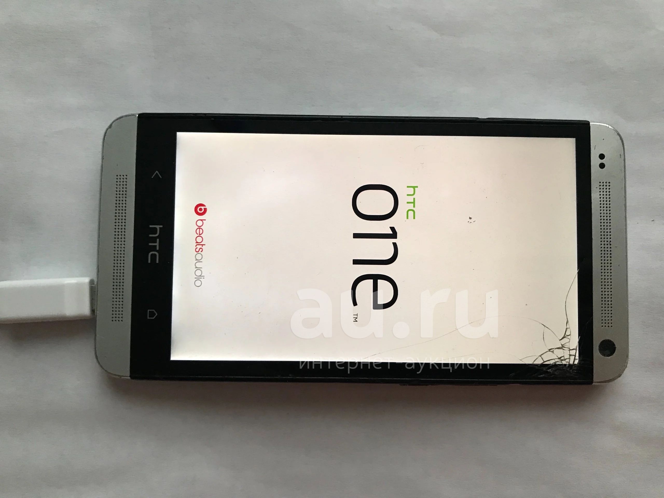 Htc one m7 — купить в Красноярске. Состояние: Неисправно. Смартфоны на  интернет-аукционе Au.ru