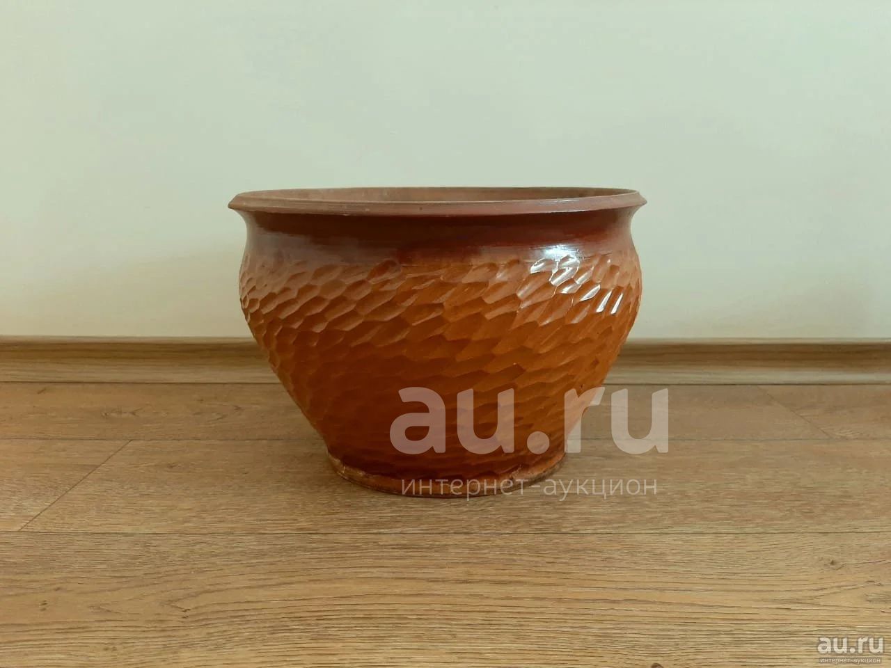 Глиняный горшок