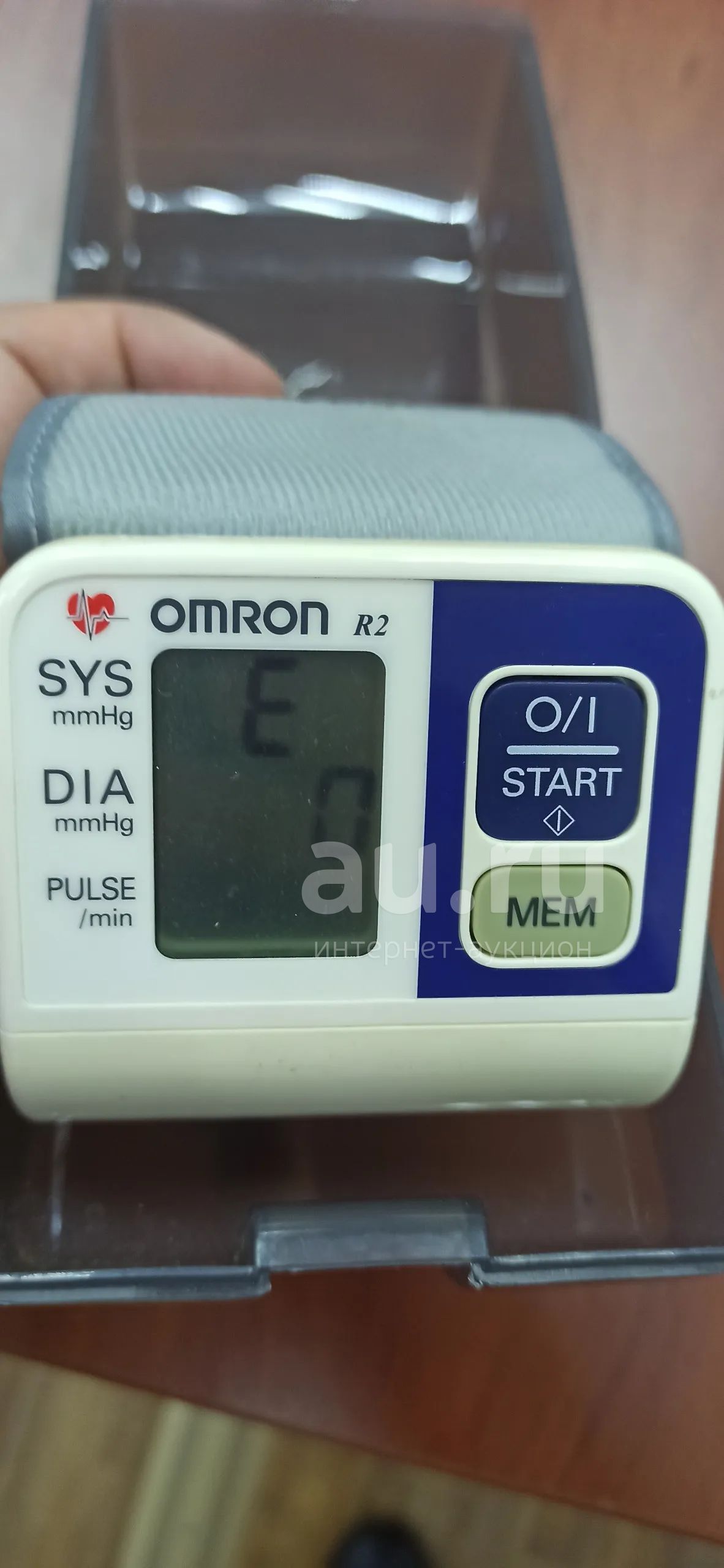 Тонометр Omron R2 — купить в Красноярске. Состояние: Б/у. Оборудование ...