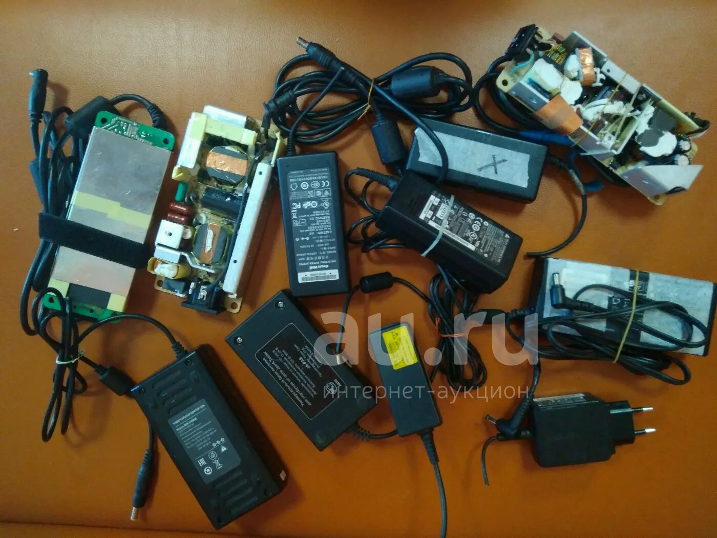 Неисправный блок питания адаптер 19V 19.5V 3.42A 4.7A 4.74A, 20V 4.5A ...