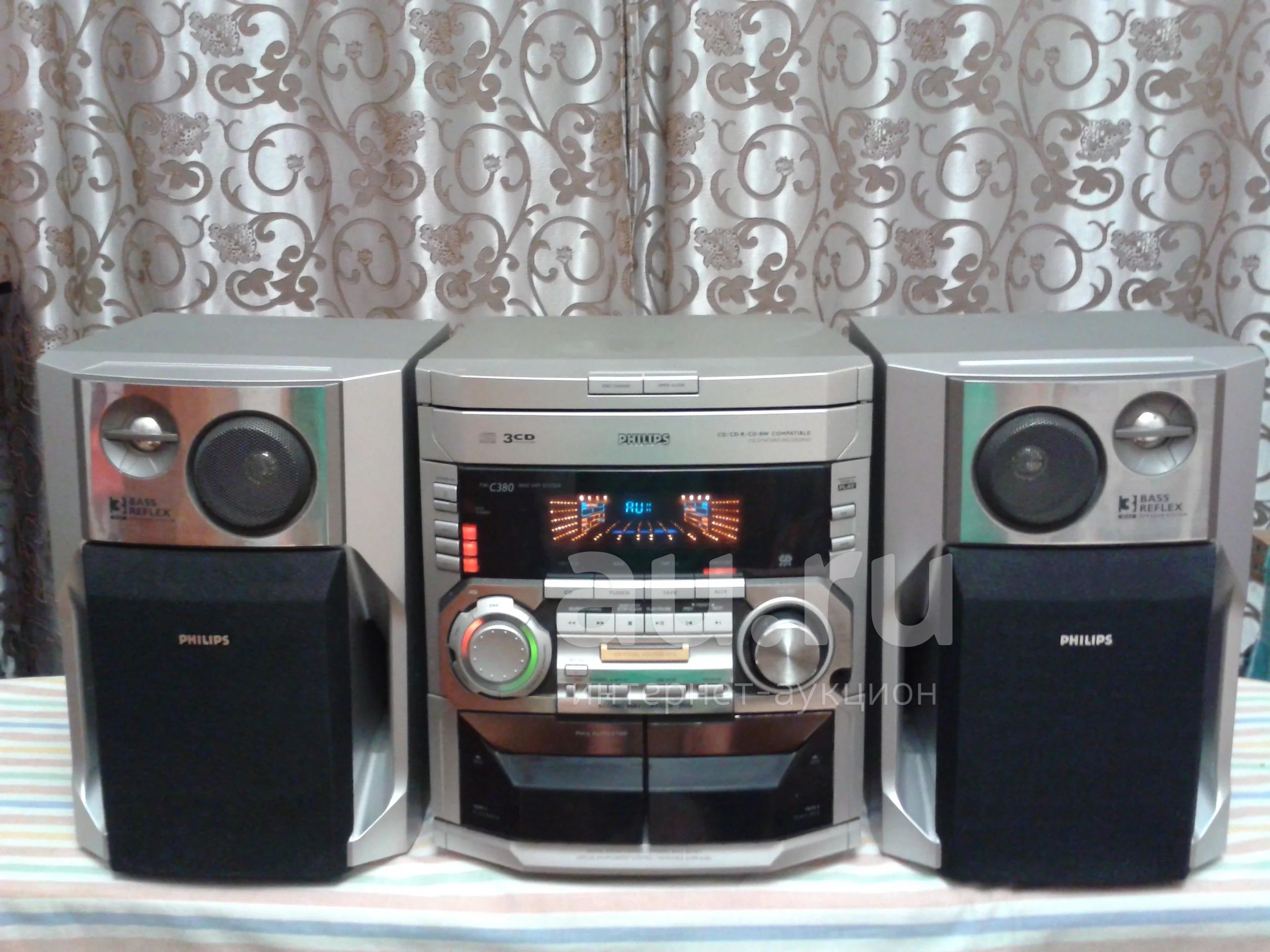 Муз центр Philips FW - C380, FM, AUX, 120 Ватт RMS — купить в Красноярске.  Состояние: Б/у. Музыкальные центры, магнитолы на интернет-аукционе Au.ru