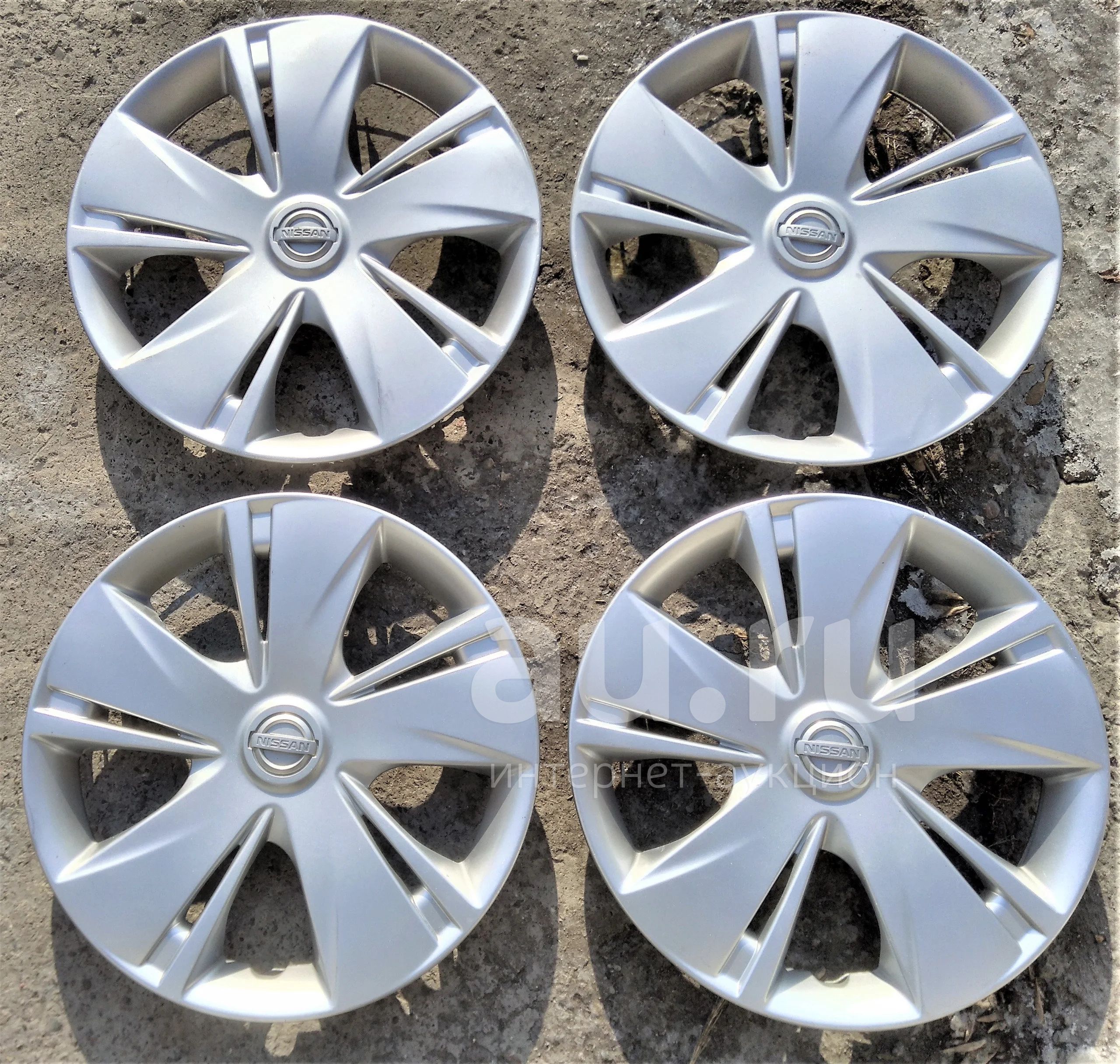Колпаки колесные на пружинах оригинальные Nissan R14"-11 — купить в ...