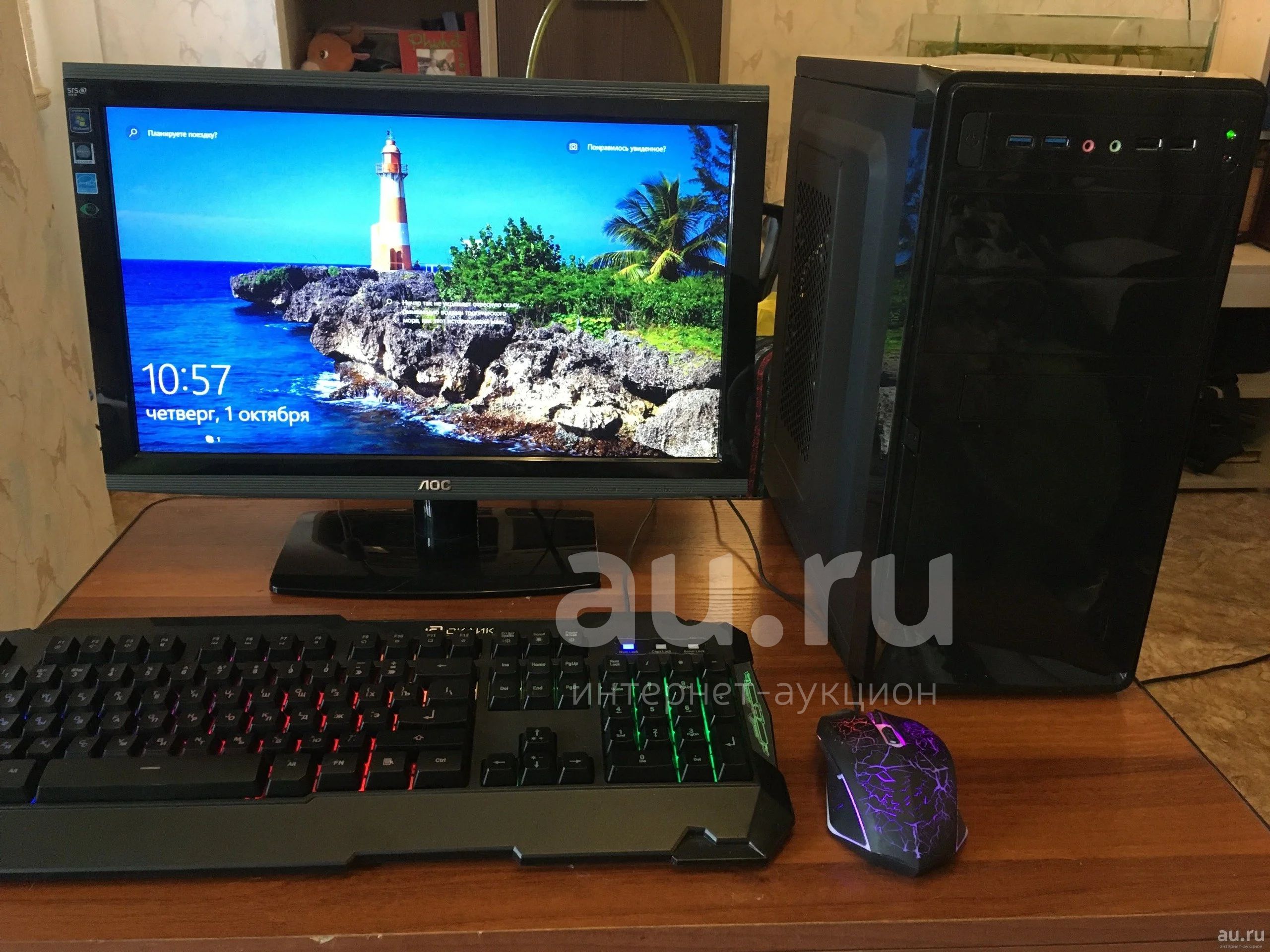 Свежий компьютер AMD с монитором, игровой мышкой и клавиатурой с ...