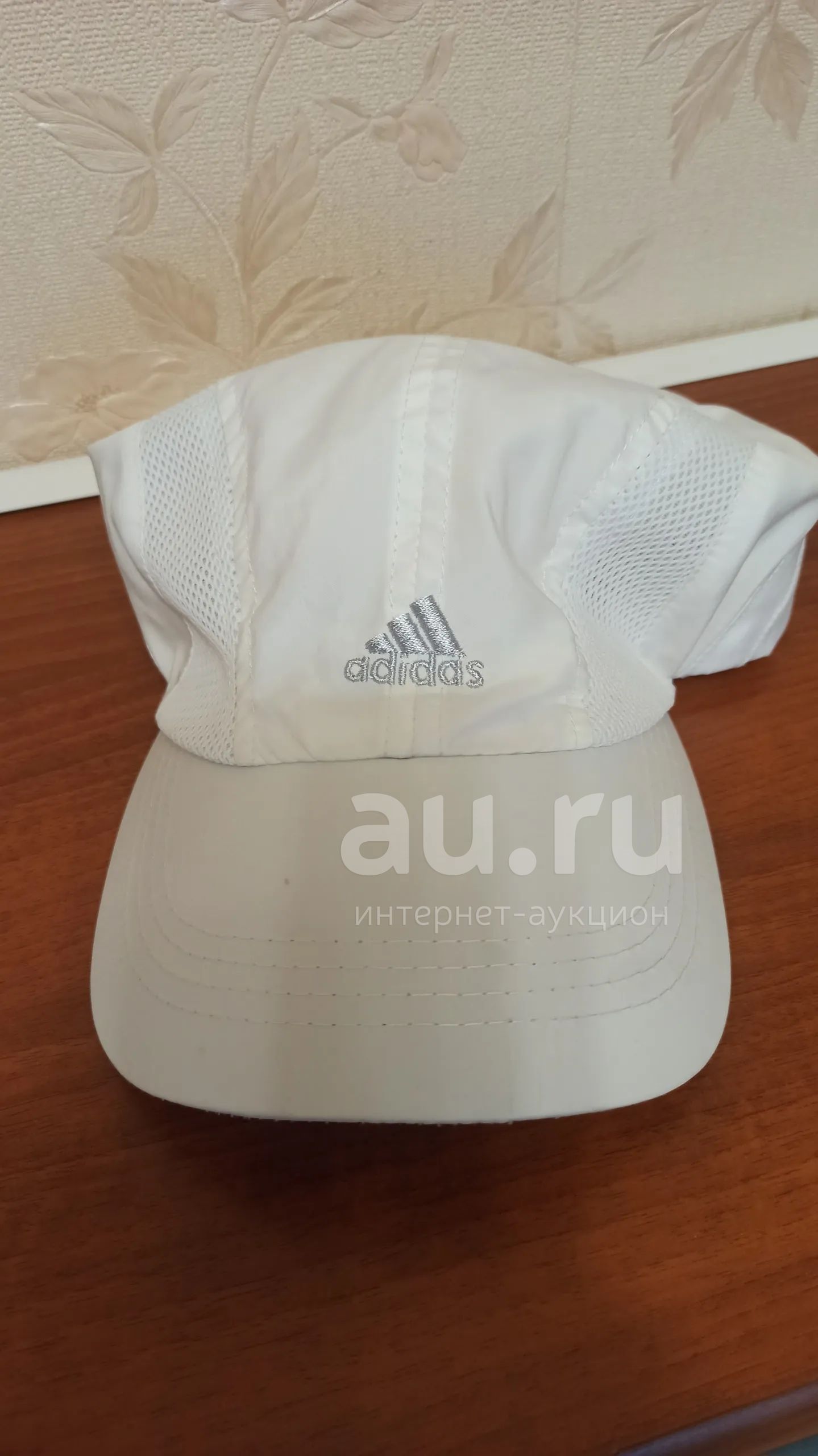 Бейсболка Adidas — купить в Красноярске. Состояние: Отличное. Головные ...