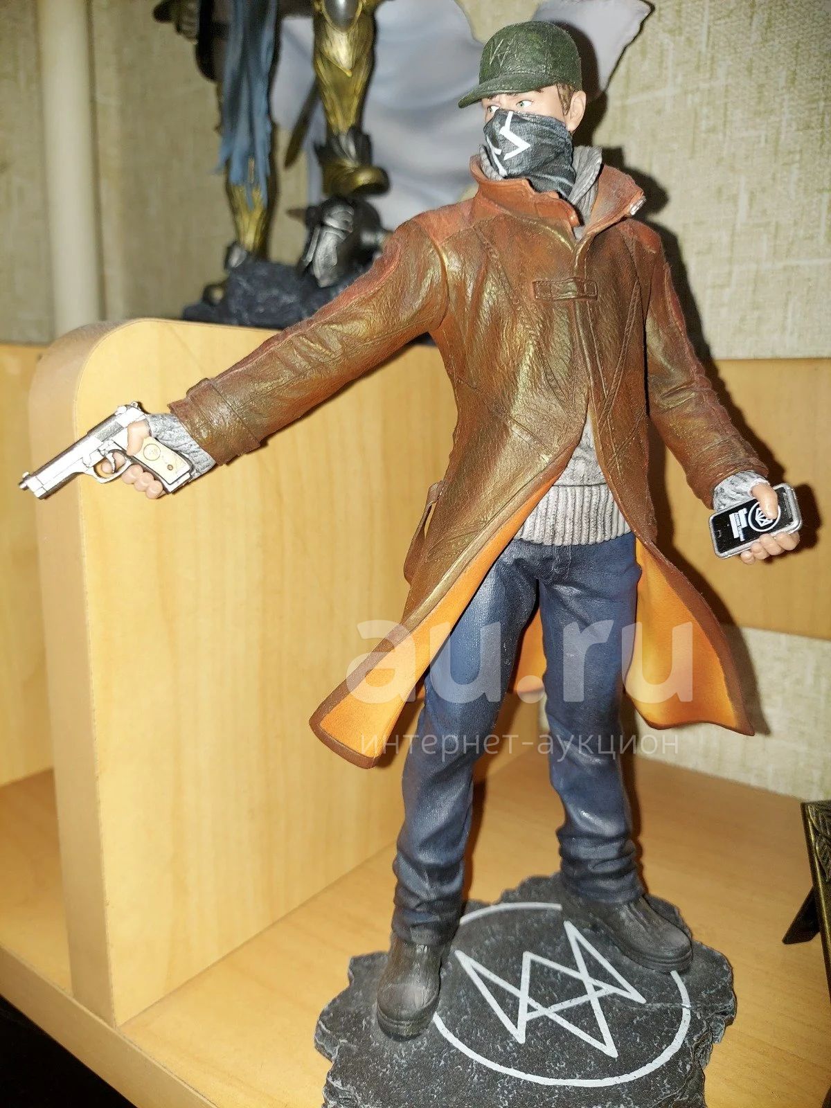 Фигурка Эйдена Пирса из Watch Dogs — купить в Красноярске. Состояние: Б ...