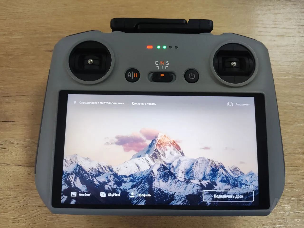 Пульт DJI RC 2 | Mодель RC331 | Совместимость: DJI Air 3, DJI Mini 4 ...
