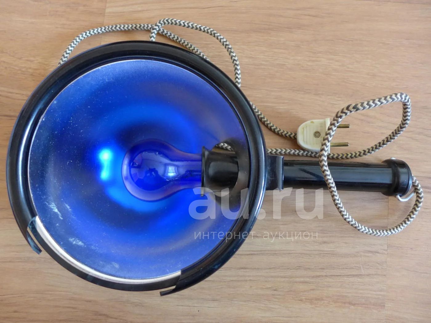 Можно греть ухо синей лампой. Лампа ультрафиолет "синяя лампа Минина". Синяя лампа (рефлектор Минина) «Модерн». Рефлектор Минина синяя лампа для носа. Ультрафиолетовая лампа для прогревания.