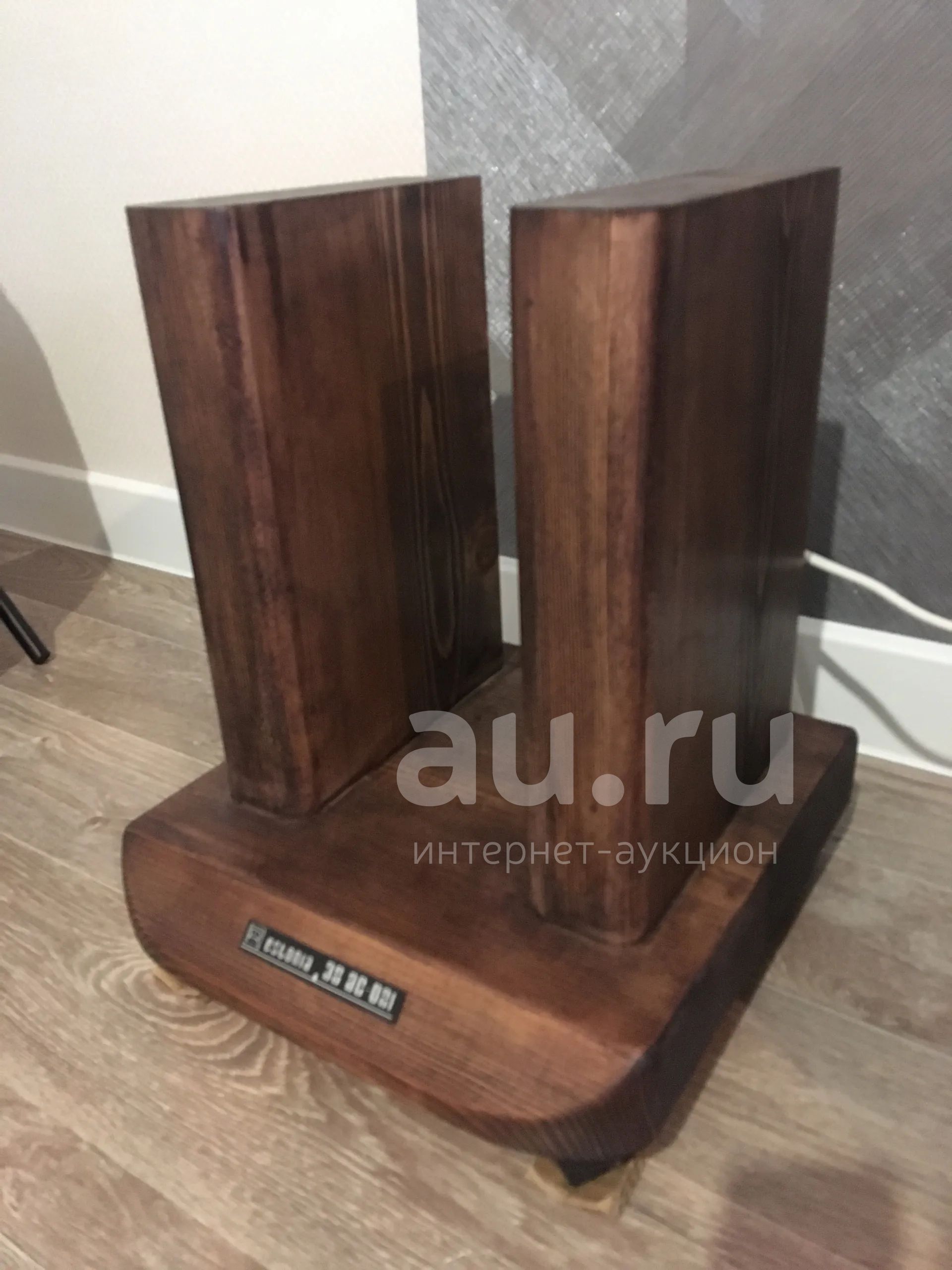 Подставки под колонки — купить в Красноярске. Состояние: Б/у. Другое ...