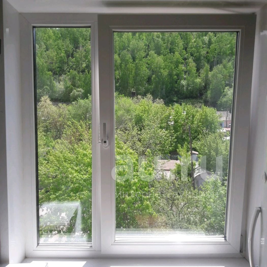 Пластиковое окно —  в Красноярске. Состояние: . Окна, балконы .