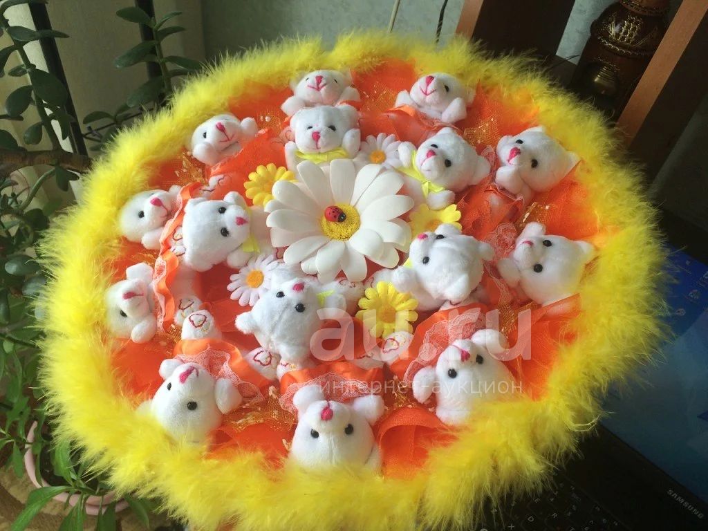 Букет из игрушек — купить в Красноярске. Авторские куклы, игрушки ...
