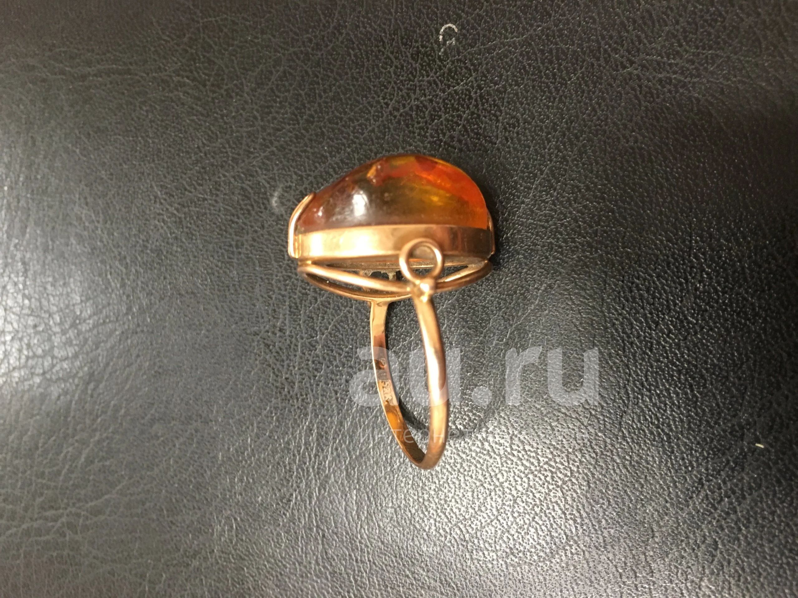 Золотой перстень с янтарем — купить в Красноярске. Состояние: Б/у. Кольца, перстни на интернет-аукционе Au.ru