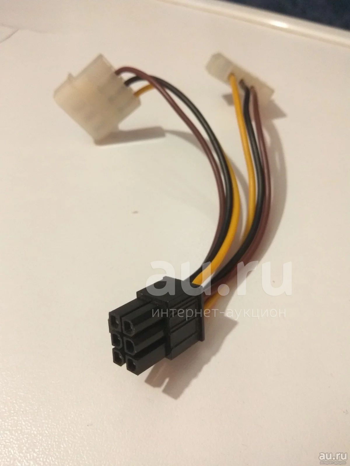 Переходник 2x molex в 6 pin PCI-E GPU — купить в Красноярске. Состояние ...